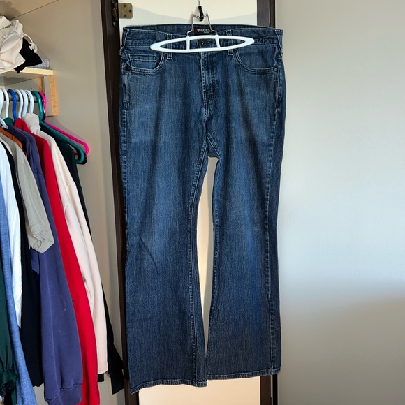 Guess Slim Boot Jeans - Picture 1 of 3